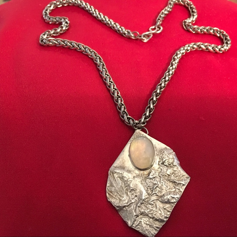 Silver 925 pendant with Moonstone